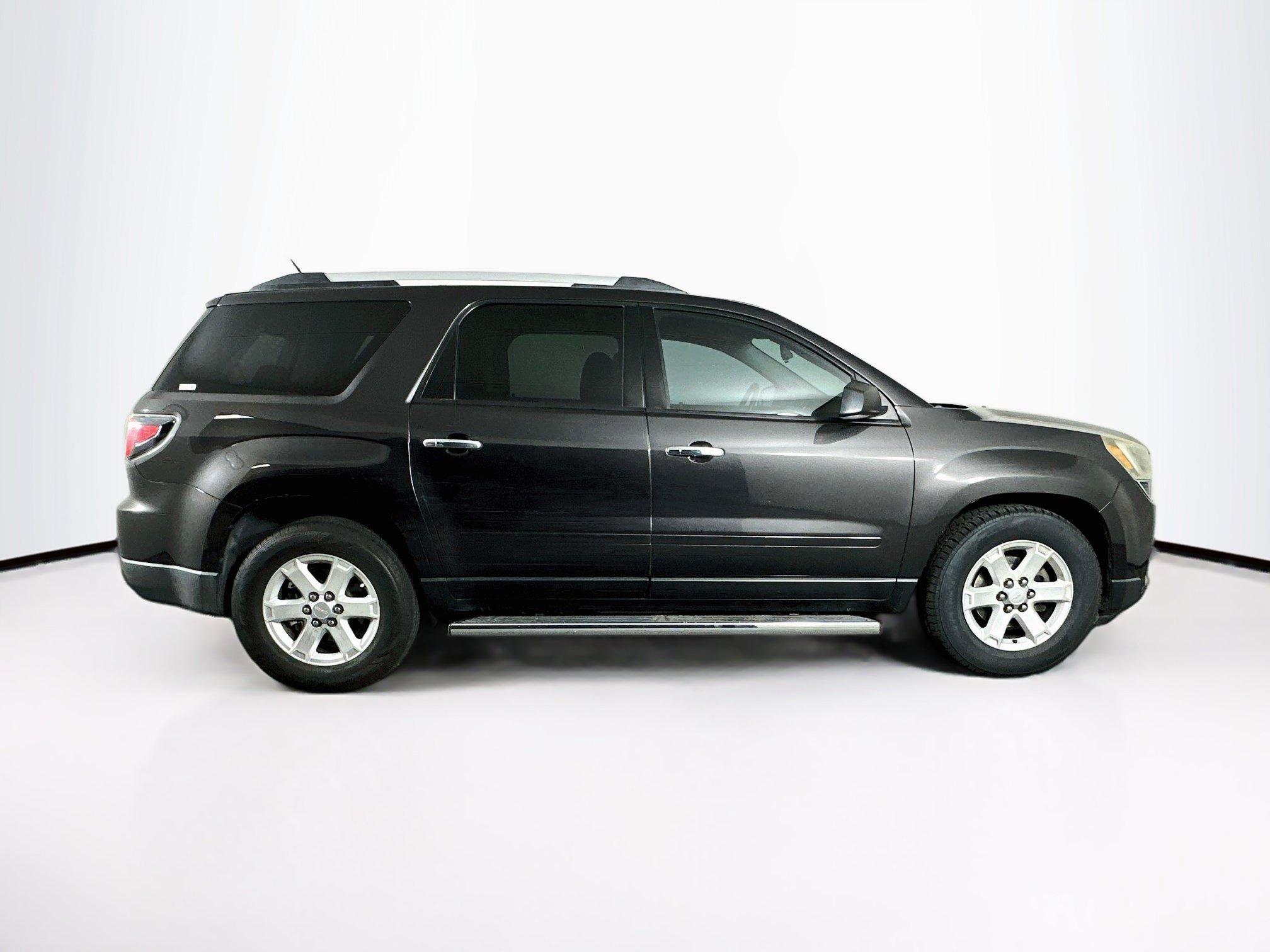 Used 2016 GMC Acadia SLE FWD image 10