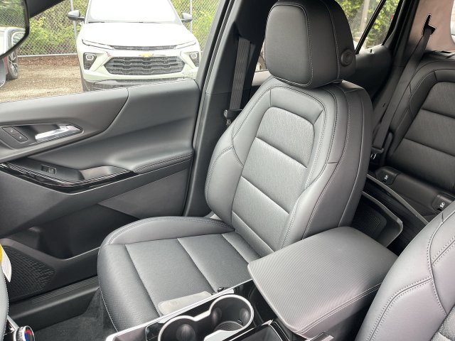 New 2027 Chevrolet Equinox LT w/ Convenience Package II AWD/4WD image 24