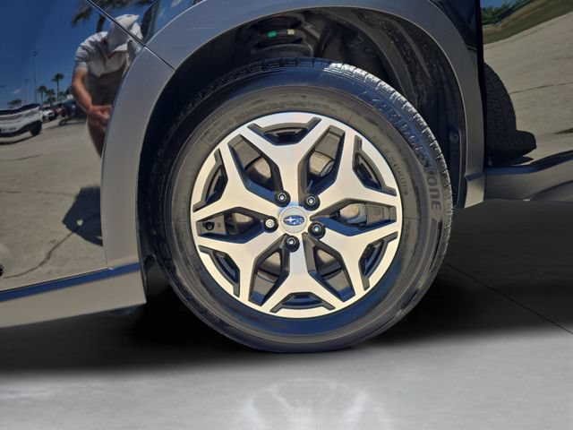 Certified 2023 Subaru Forester Premium AWD/4WD image 28