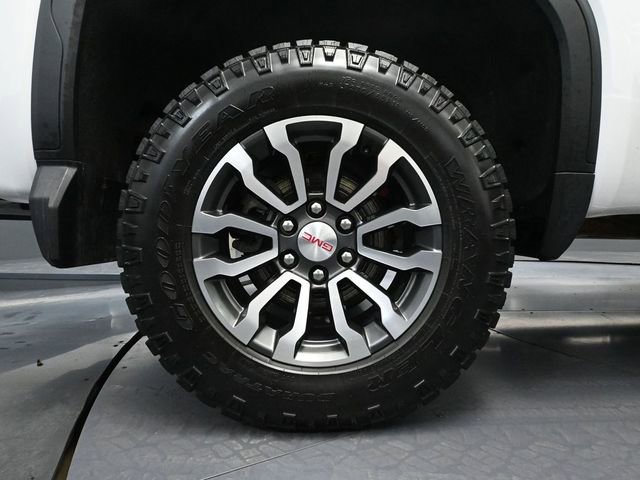 Used 2023 GMC Sierra 1500 AT4 w/ AT4 Preferred Package image 17