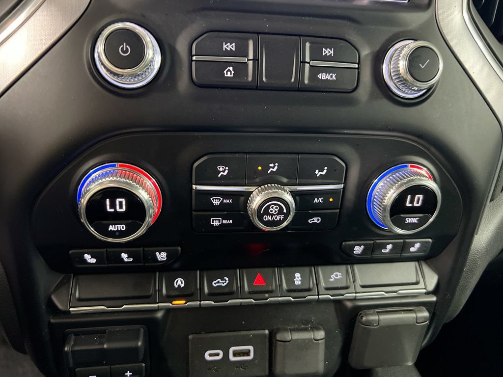 Used 2020 GMC Sierra 1500 SLT w/ SLT Premium Package AWD/4WD image 16
