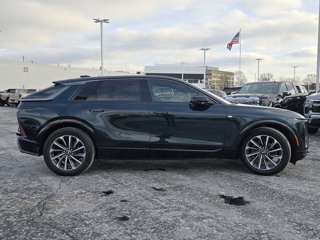 Used 2024 Cadillac Lyriq Sport image 14