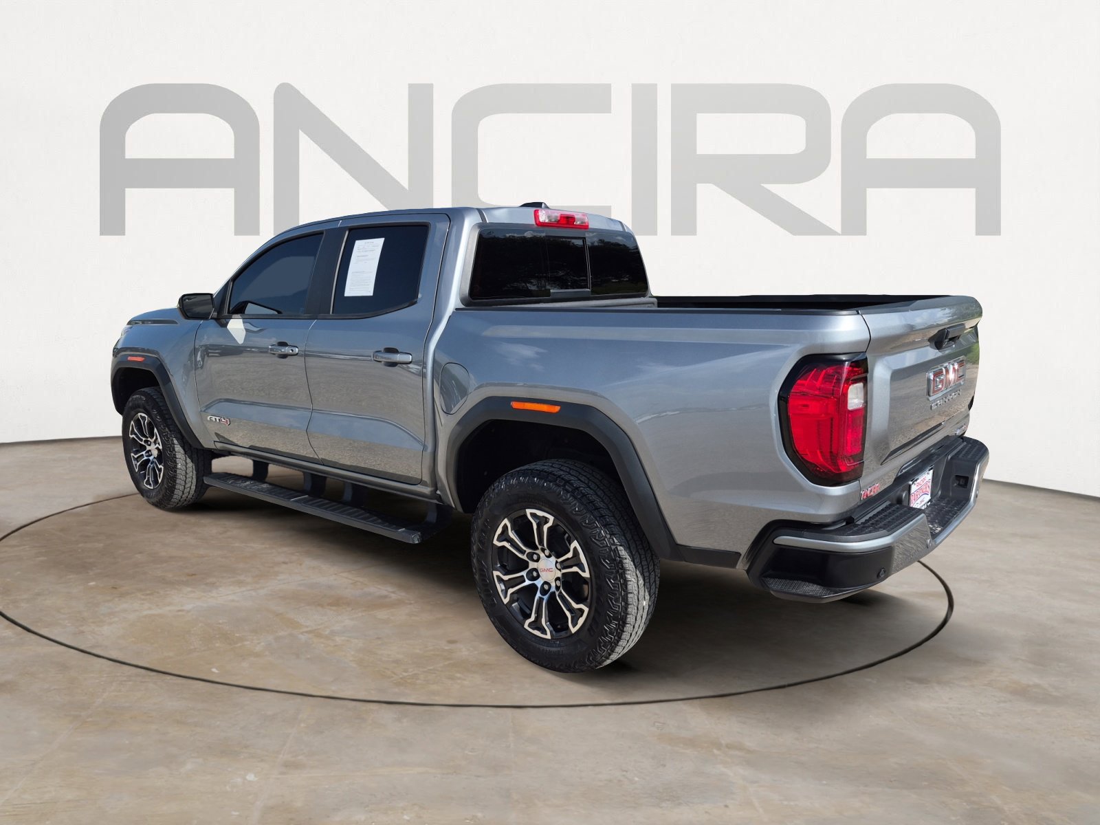 Used 2023 GMC Canyon AT4 w/ AT4 Premium Package AWD/4WD image 8