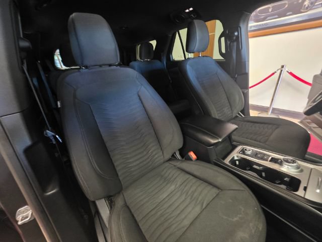 Used 2020 Ford Explorer XLT w/ Class III Trailer Tow Package AWD/4WD image 16