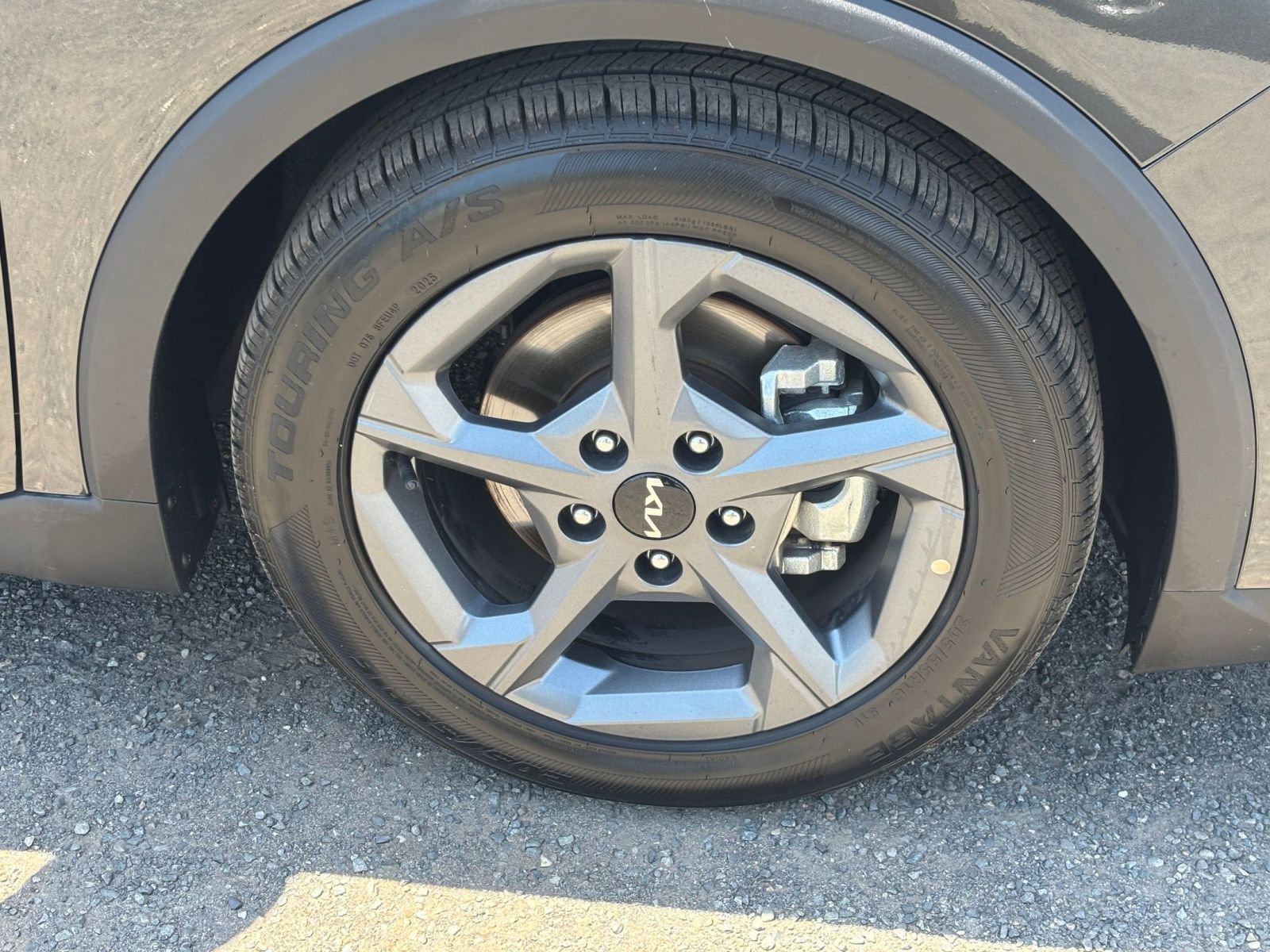 Used 2025 Kia K4 FWD image 29