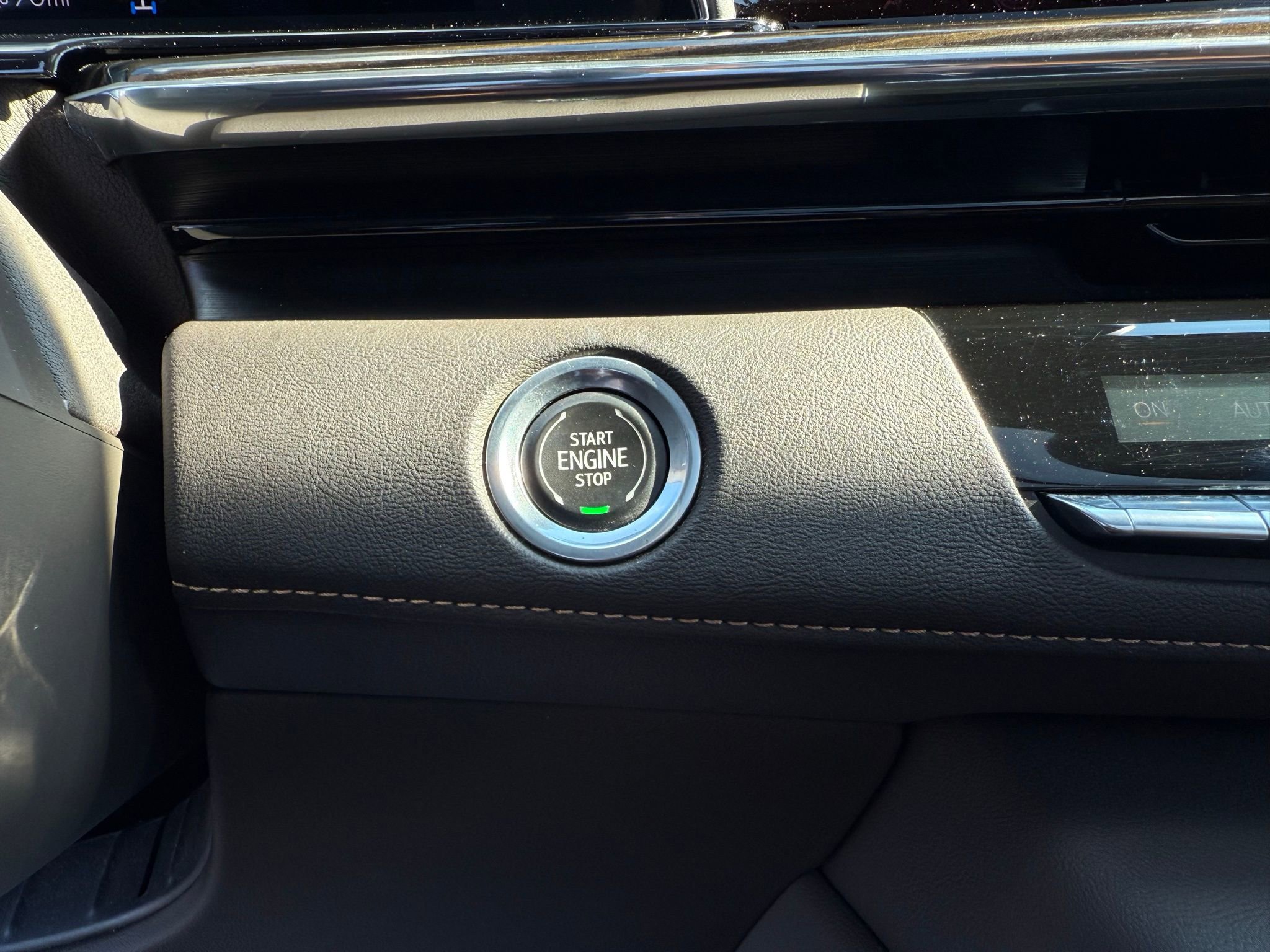 Used 2021 Cadillac Escalade Sport image 38