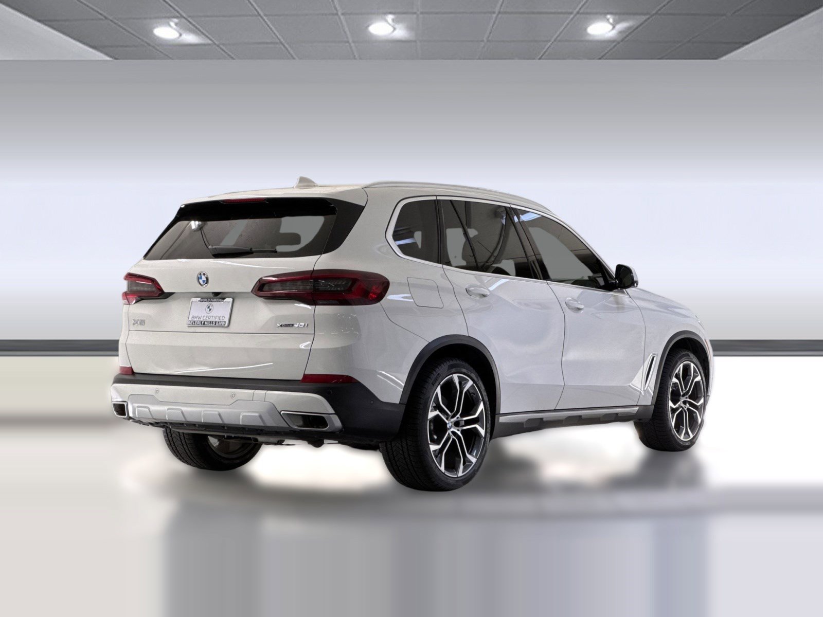 Certified 2023 BMW X5 xDrive40i w/ Parking Assistance Package AWD/4WD image 9