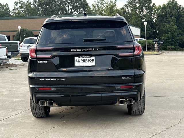 New 2027 GMC Acadia Denali Ultimate w/ LPO, Floor Liner Package AWD/4WD image 4