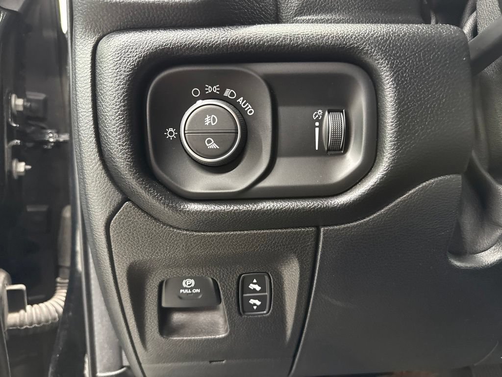 Used 2022 RAM 1500 Lone Star RWD image 22