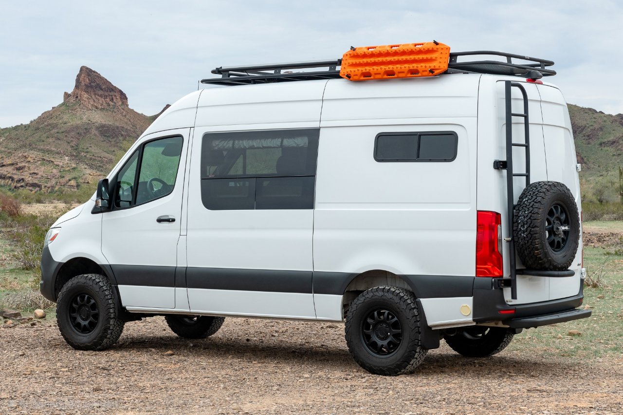 Used 2019 Mercedes-Benz Sprinter 4x4 144 image 19