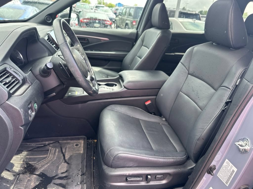 Used 2024 Honda Passport EX-L image 16
