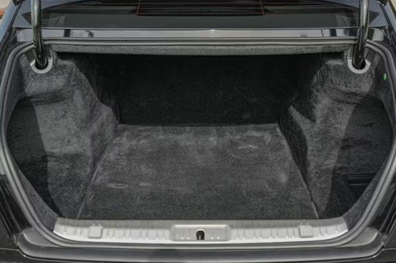 Certified 2016 Rolls-Royce Ghost Extended Wheelbase image 45