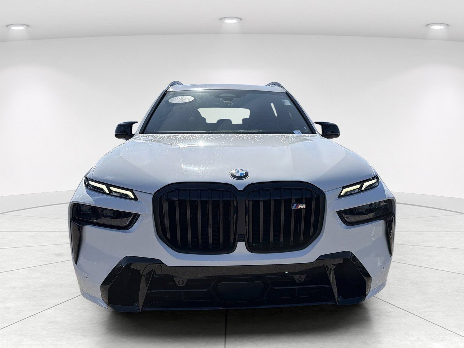 Used 2024 BMW X7 M60i w/ Executive Package AWD/4WD video 2
