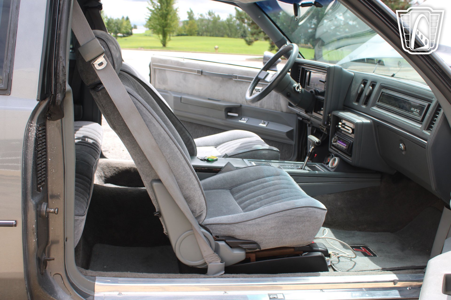 Used 1987 Buick Regal Coupe RWD image 16