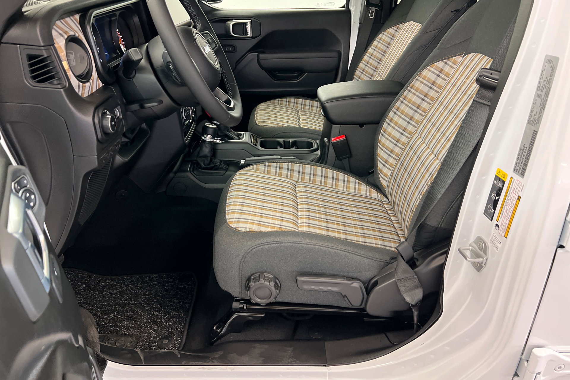 New 2026 Jeep Wrangler Unlimited Sport AWD/4WD image 17