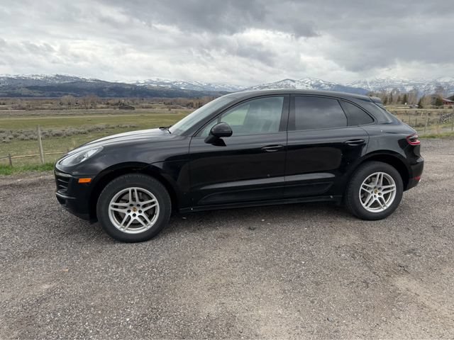 Used 2018 Porsche Macan AWD/4WD image 15