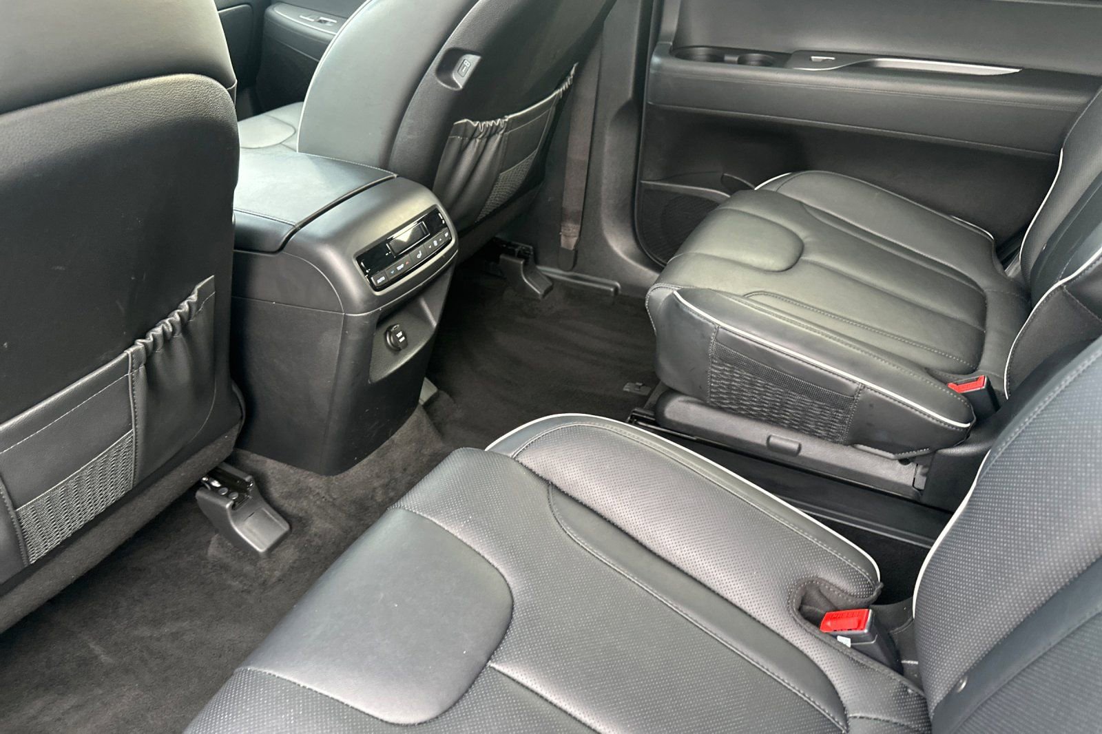 Used 2025 Hyundai Palisade SEL image 13