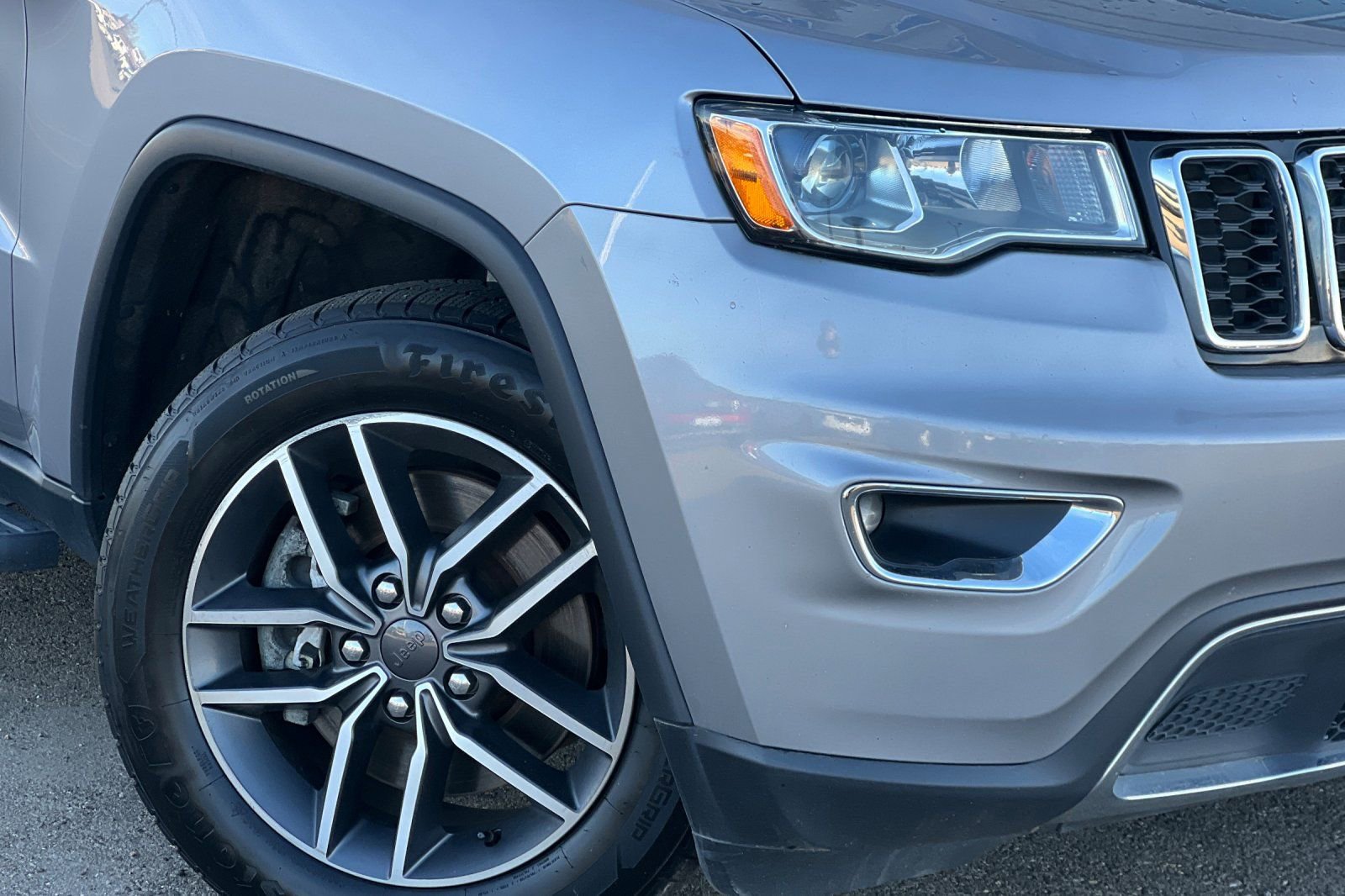 Used 2021 Jeep Grand Cherokee Limited w/ Luxury Group II image 30