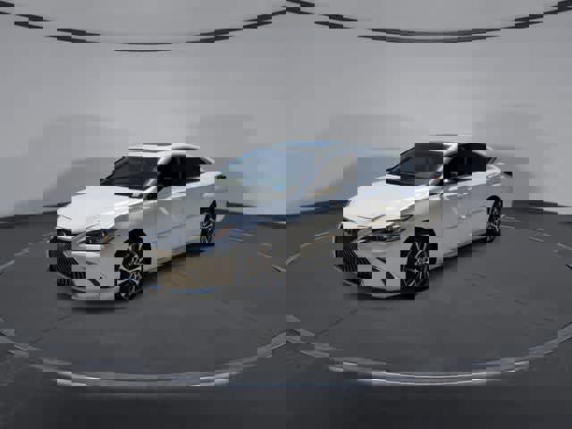 Used 2020 Lexus ES 350 w/ Premium Package image 4