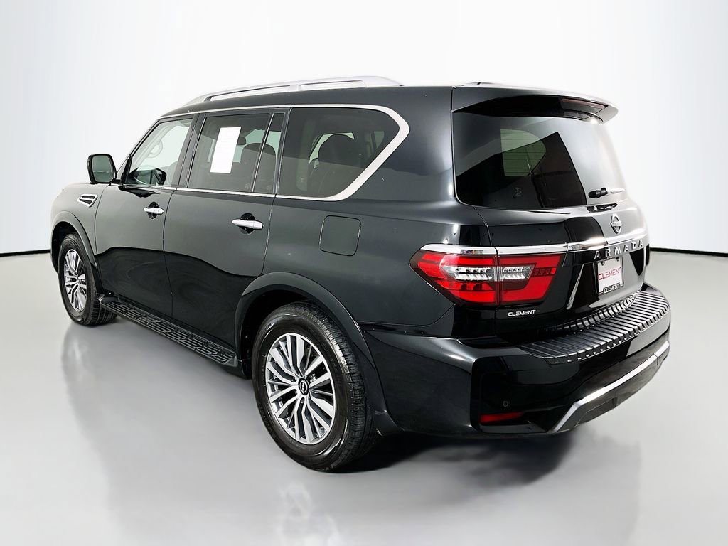 Used 2024 Nissan Armada SL w/ Captain's Chairs Package AWD/4WD image 9