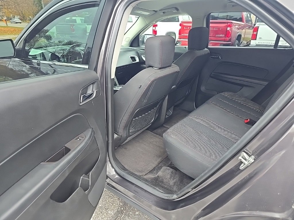 Used 2016 Chevrolet Equinox LT w/ Convenience Package image 13