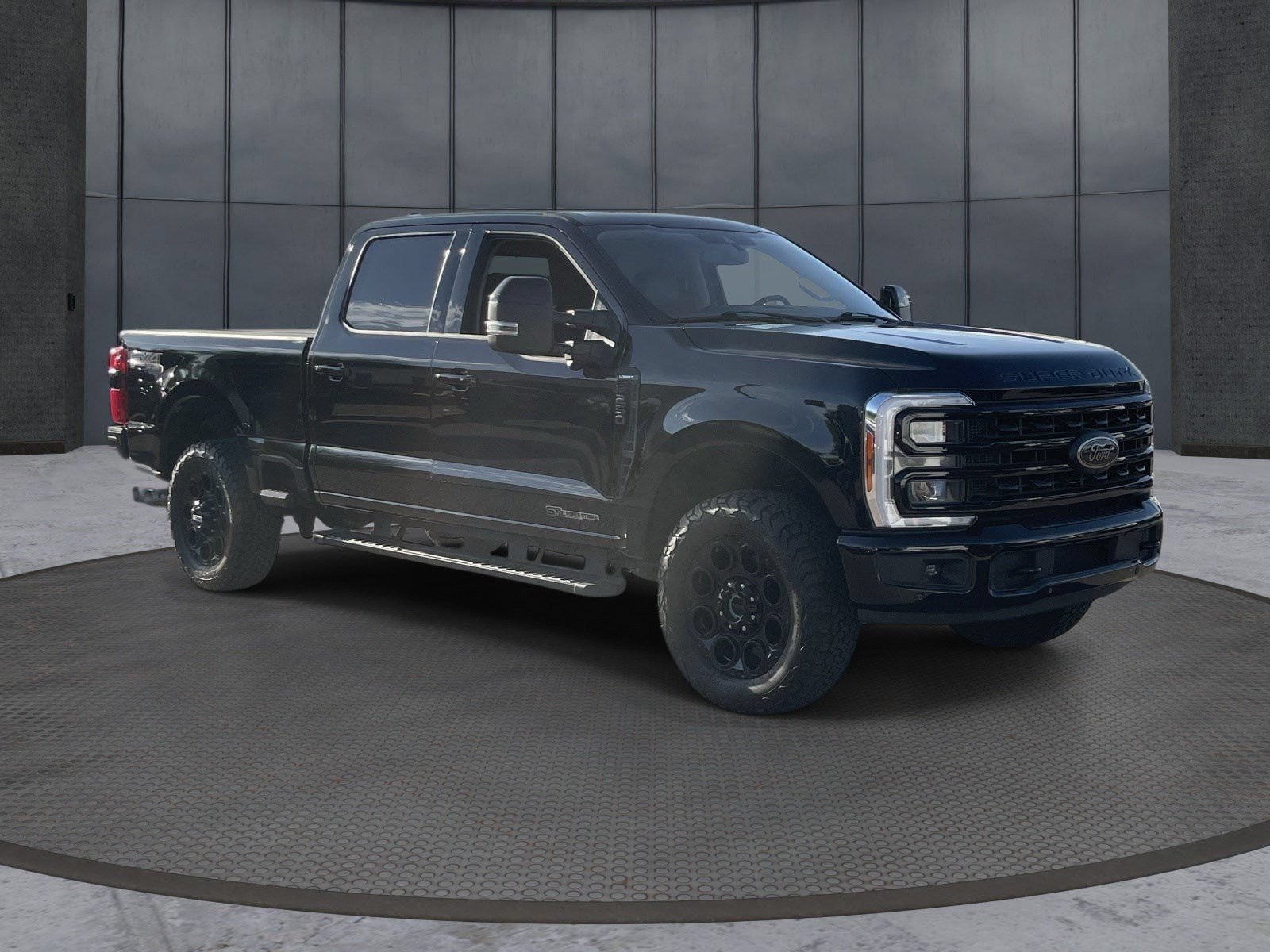 Used 2023 Ford F250 Lariat w/ Lariat Ultimate Package AWD/4WD image 8
