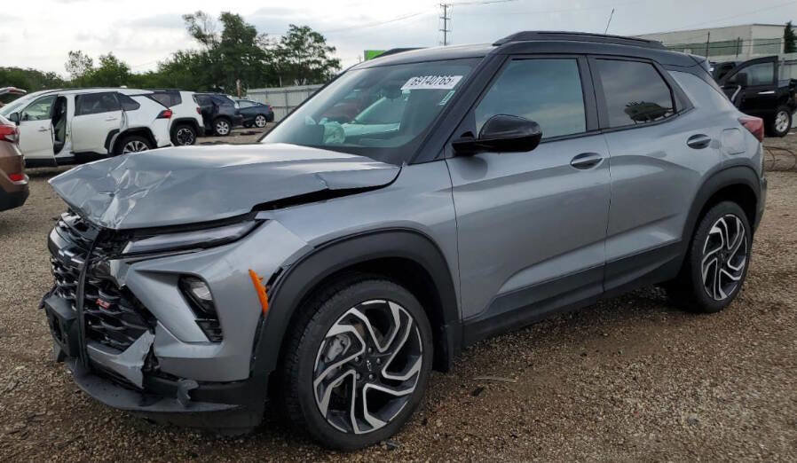 Used 2024 Chevrolet TrailBlazer RS w/ Driver Confidence Package image 46