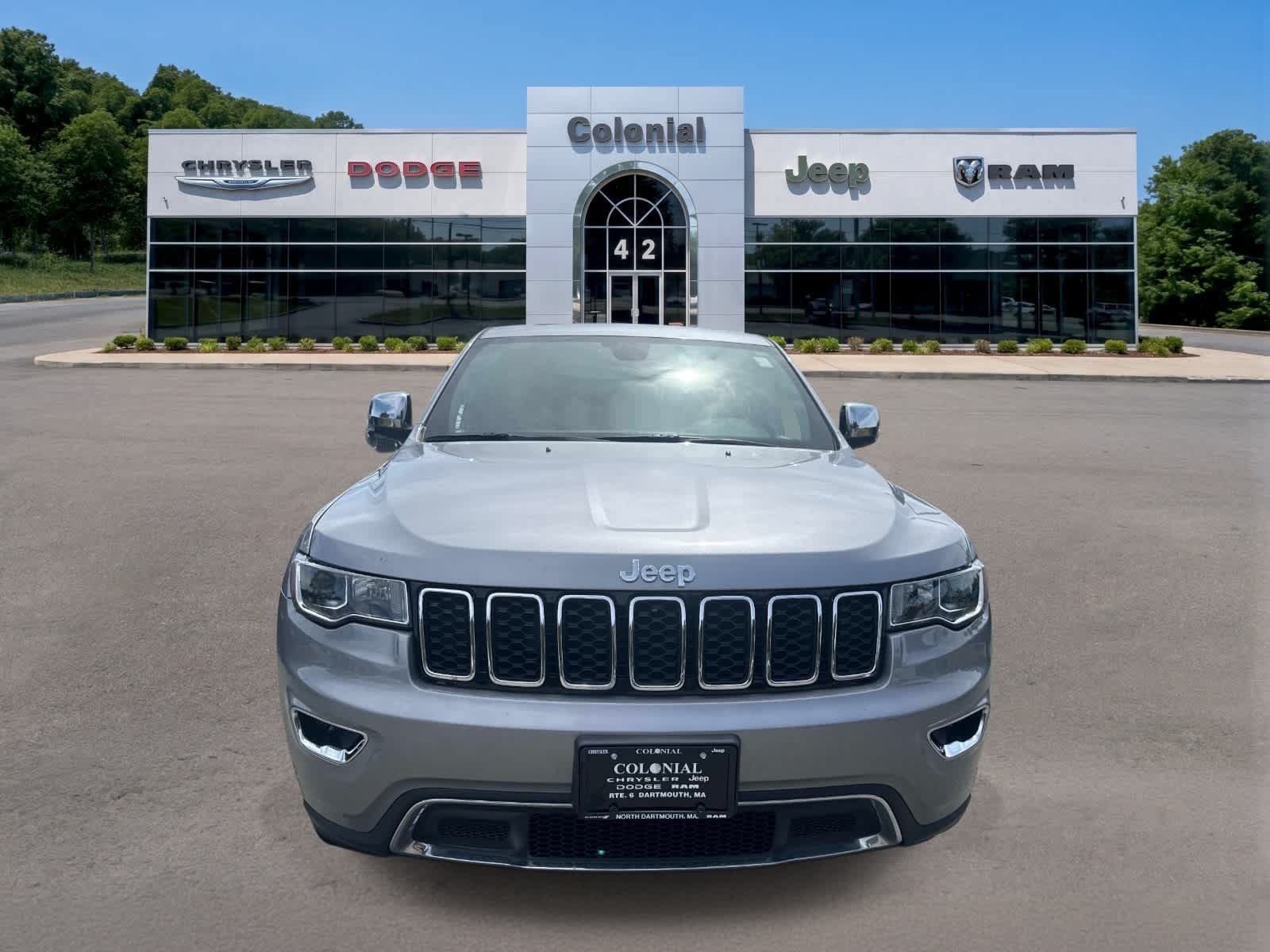 Used 2021 Jeep Grand Cherokee Limited AWD/4WD image 12