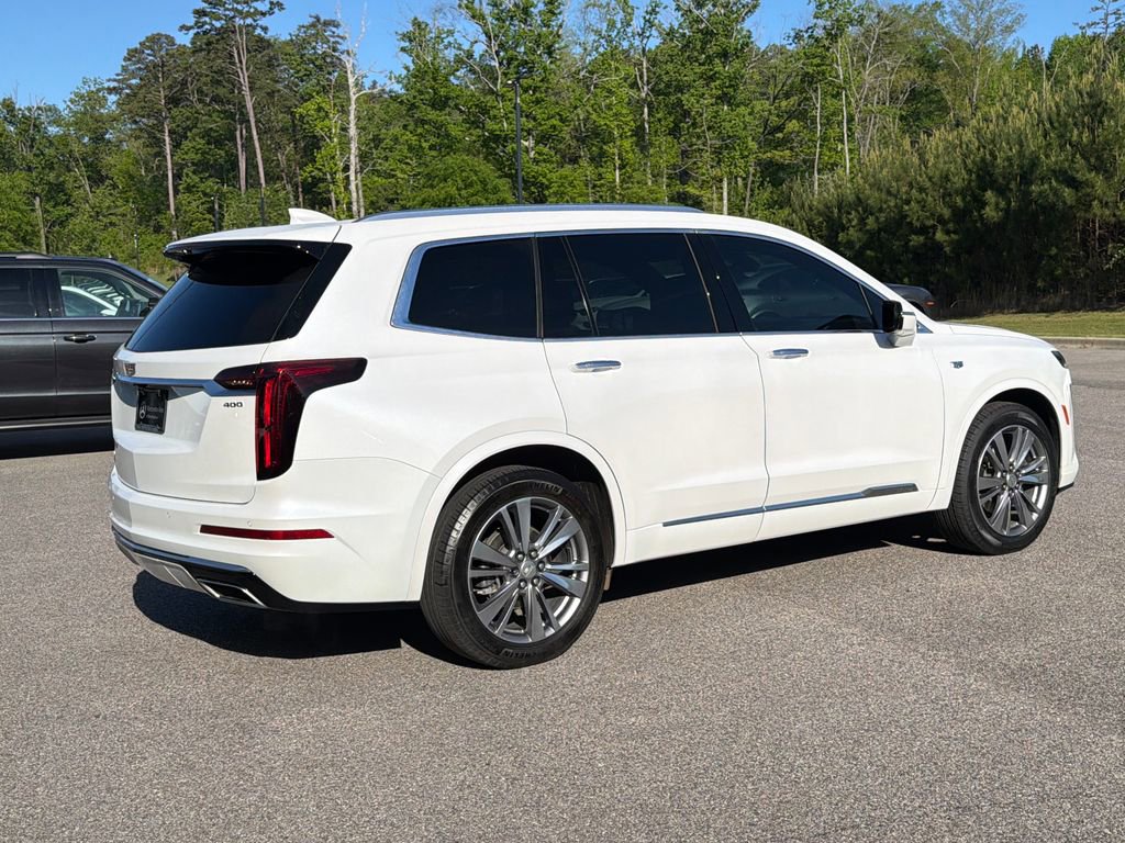 Used 2024 Cadillac XT6 Premium Luxury image 12