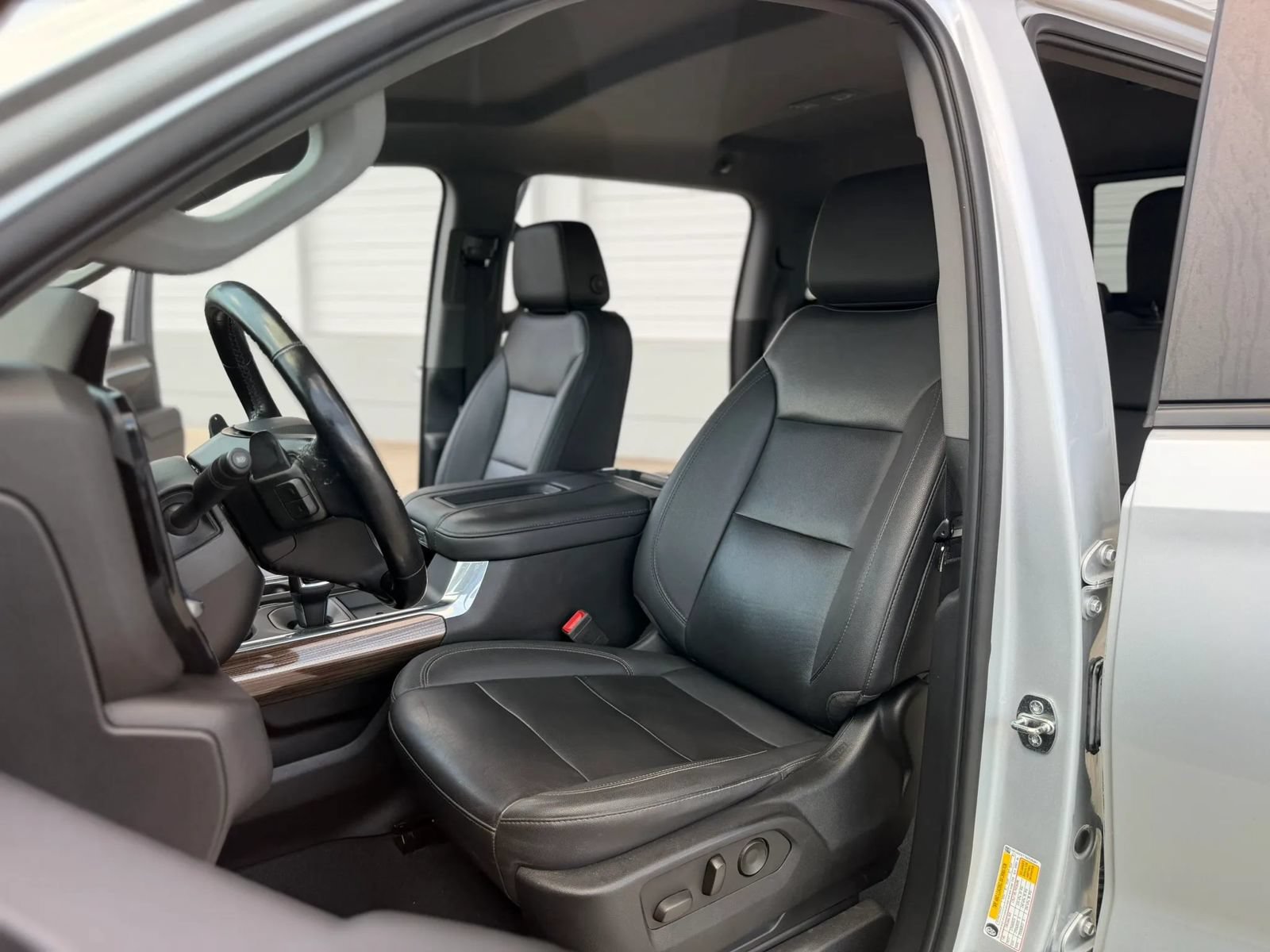 Used 2022 Chevrolet Silverado 1500 RST AWD/4WD image 22