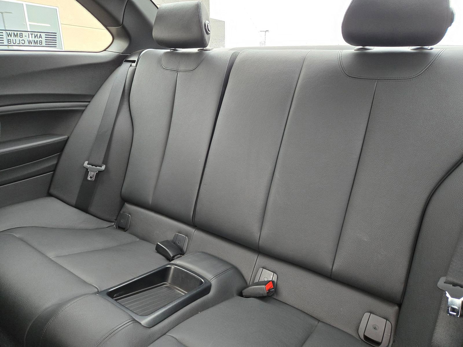 Used 2016 BMW M235i Coupe image 11