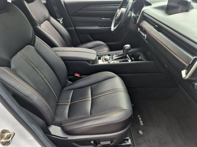 Used 2025 MAZDA CX-50 AWD 2.5 Hybrid w/ Premium Pkg image 30