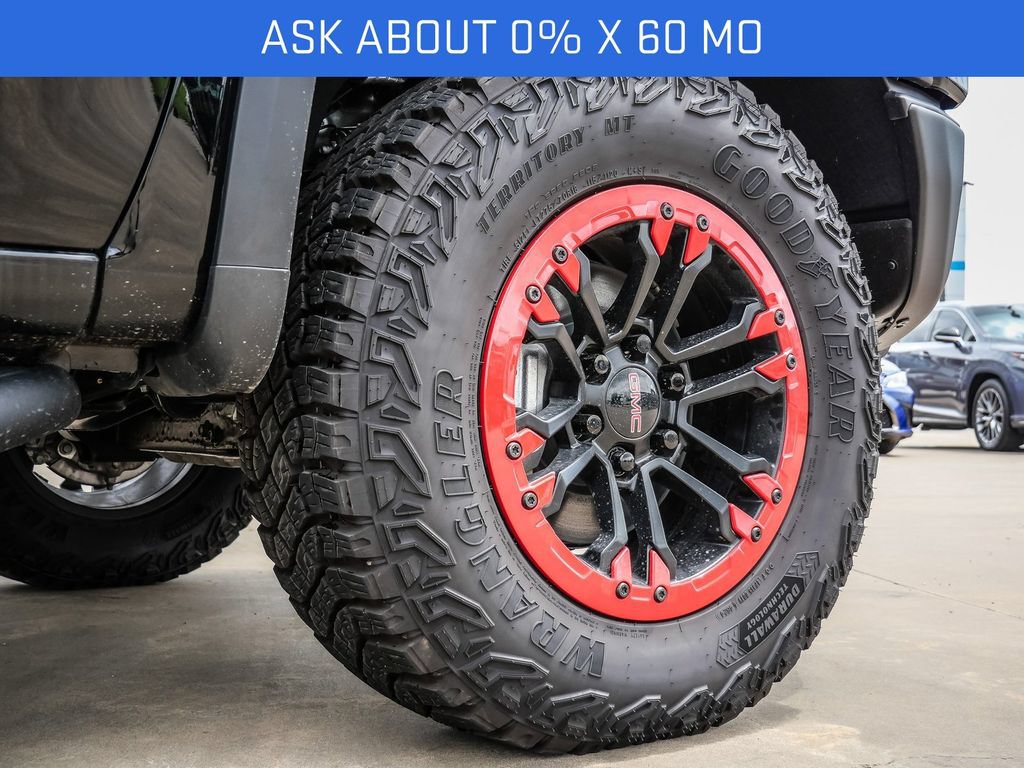 New 2025 GMC Sierra 1500 AT4X AWD/4WD image 9