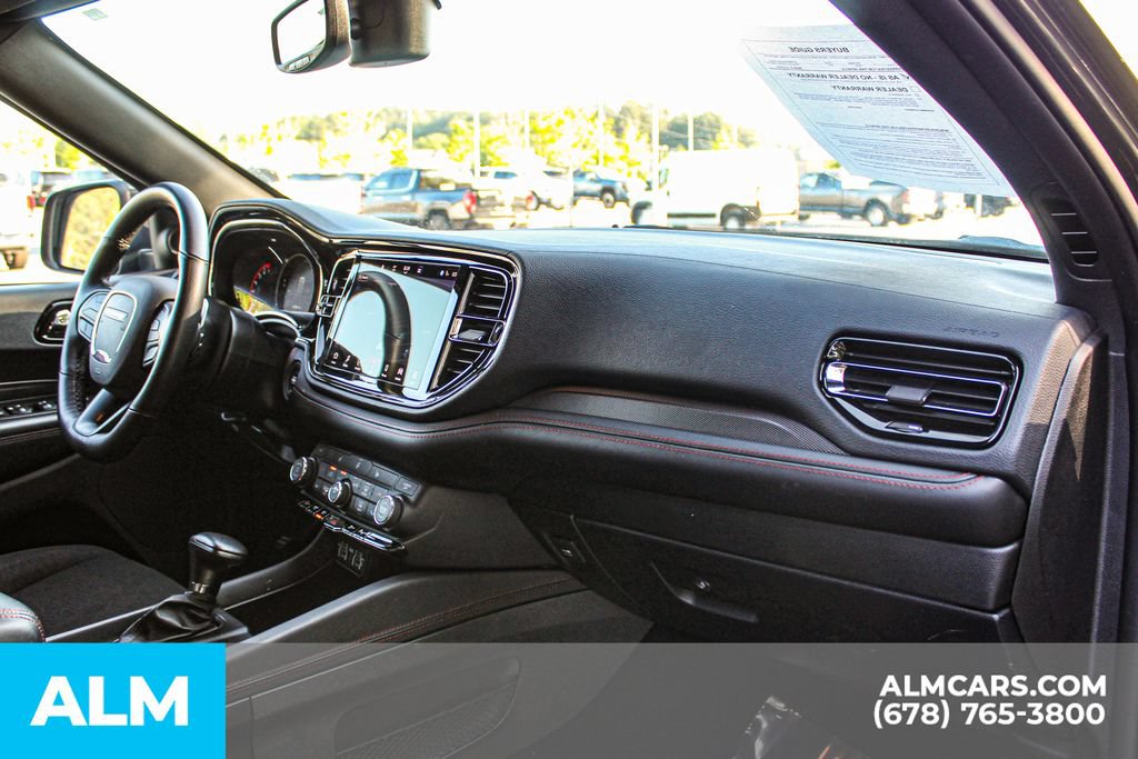 Used 2025 Dodge Durango GT RWD image 24