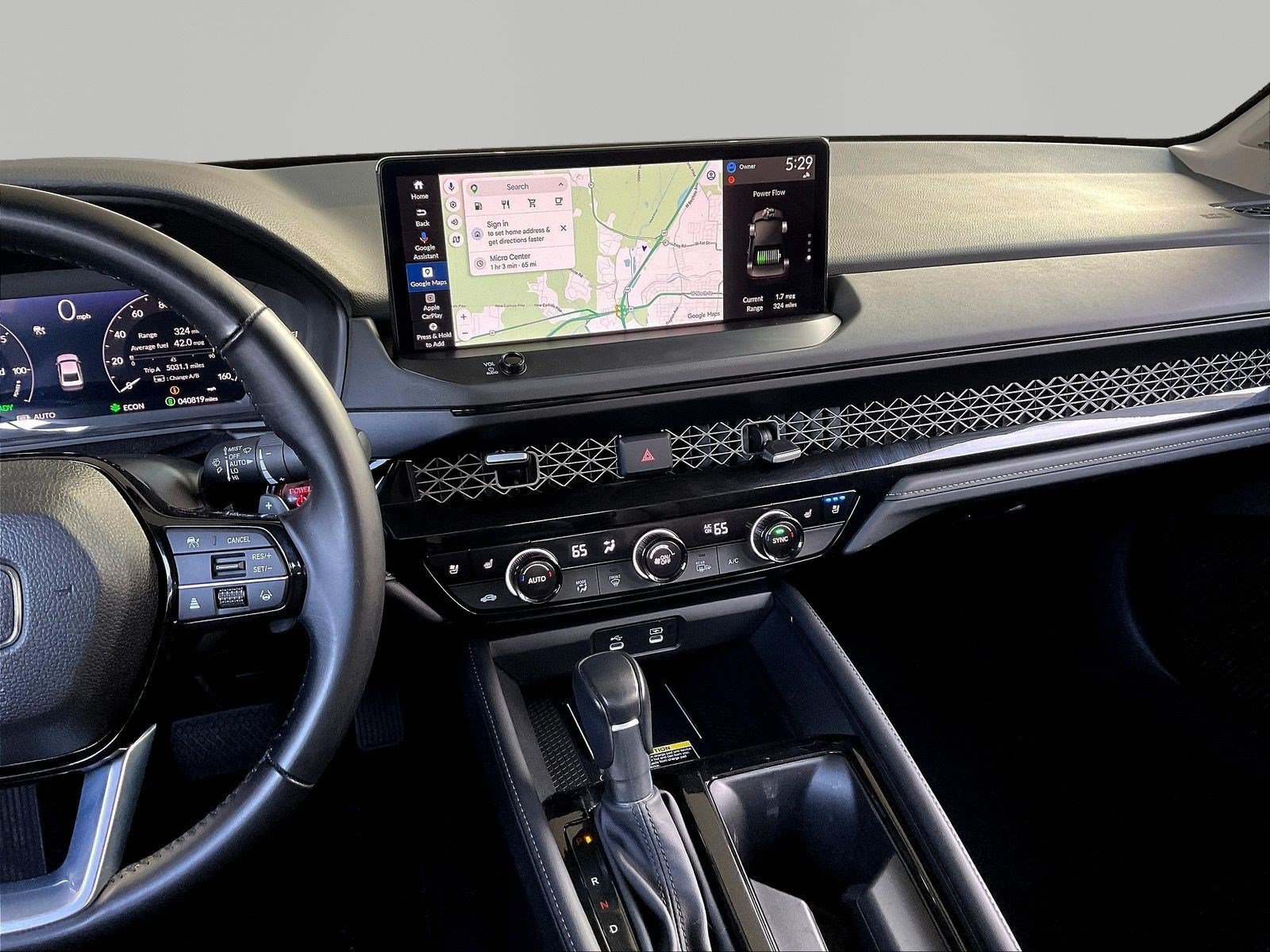 Used 2024 Honda Accord Touring image 9