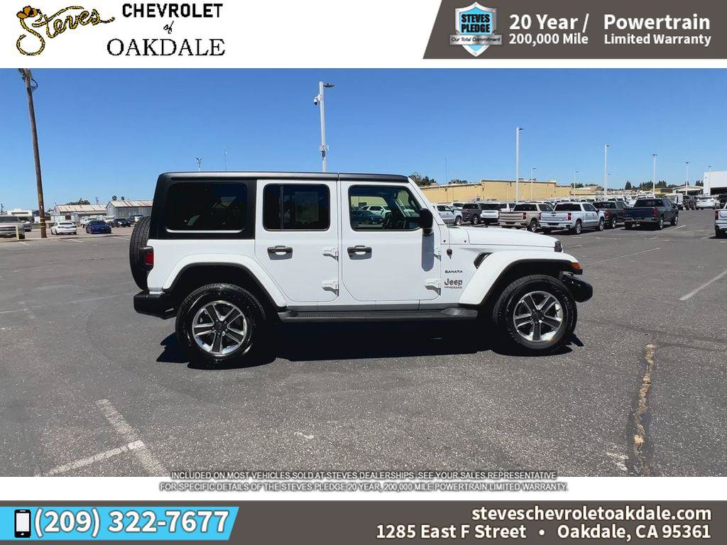 Used 2022 Jeep Wrangler Unlimited Sahara AWD/4WD image 13