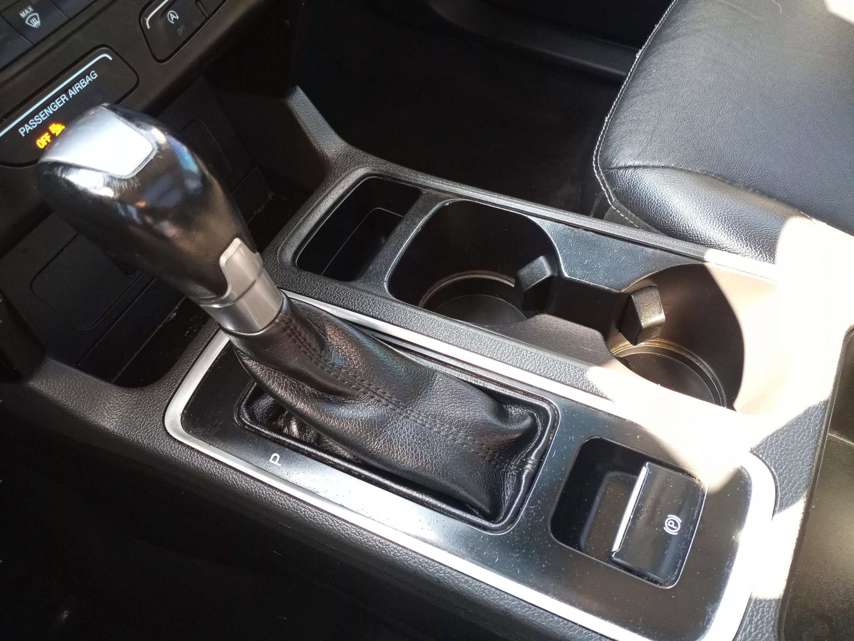 Used 2017 Ford Escape Titanium image 22