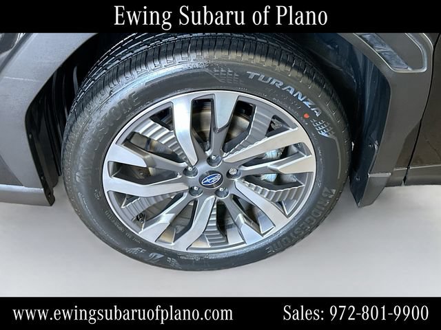 Used 2025 Subaru Forester Touring AWD/4WD image 34