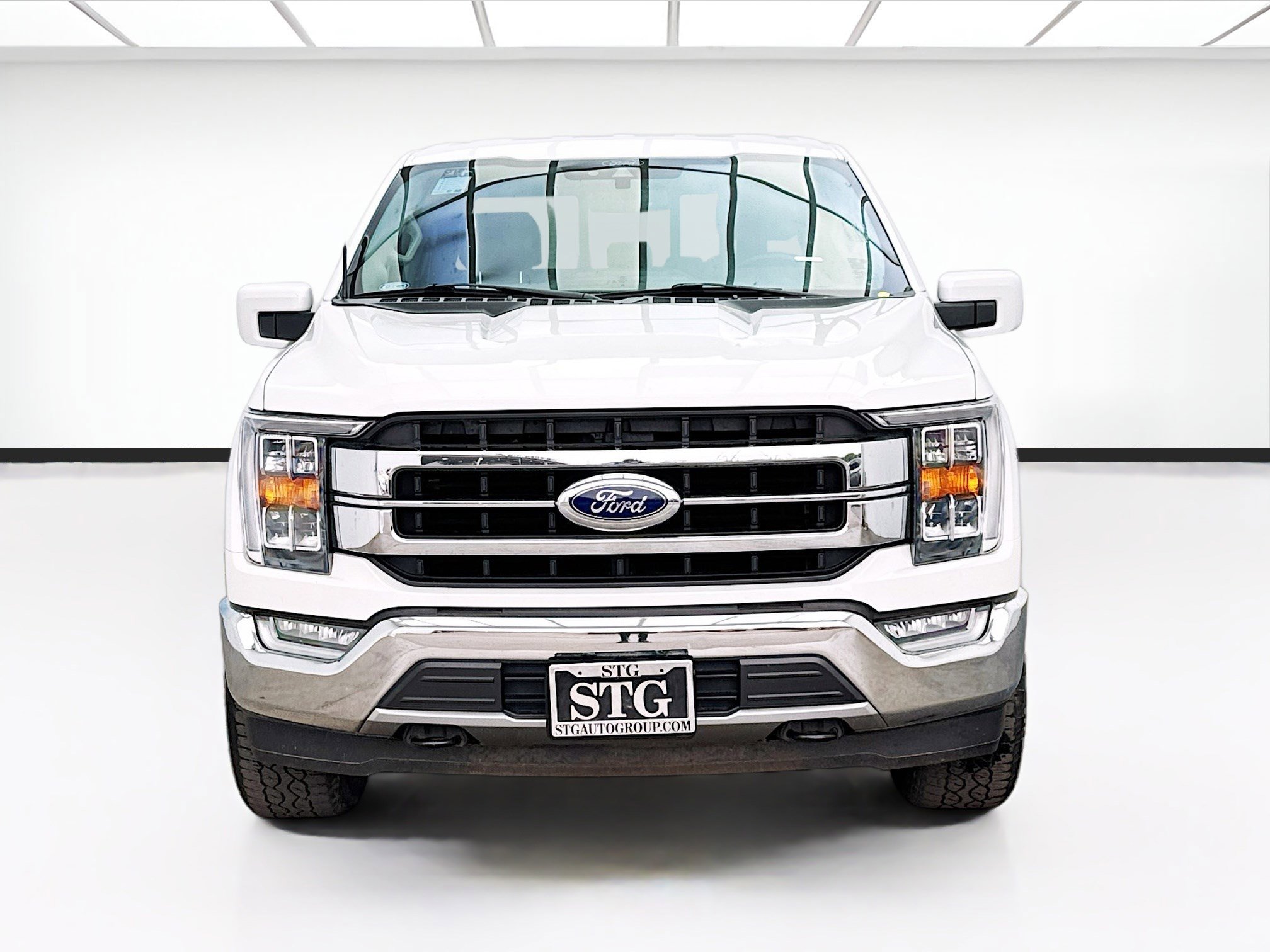 Used 2021 Ford F150 Lariat w/ Equipment Group 501A Mid image 2