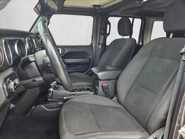 Used 2018 Jeep Wrangler Unlimited Sport S AWD/4WD image 16
