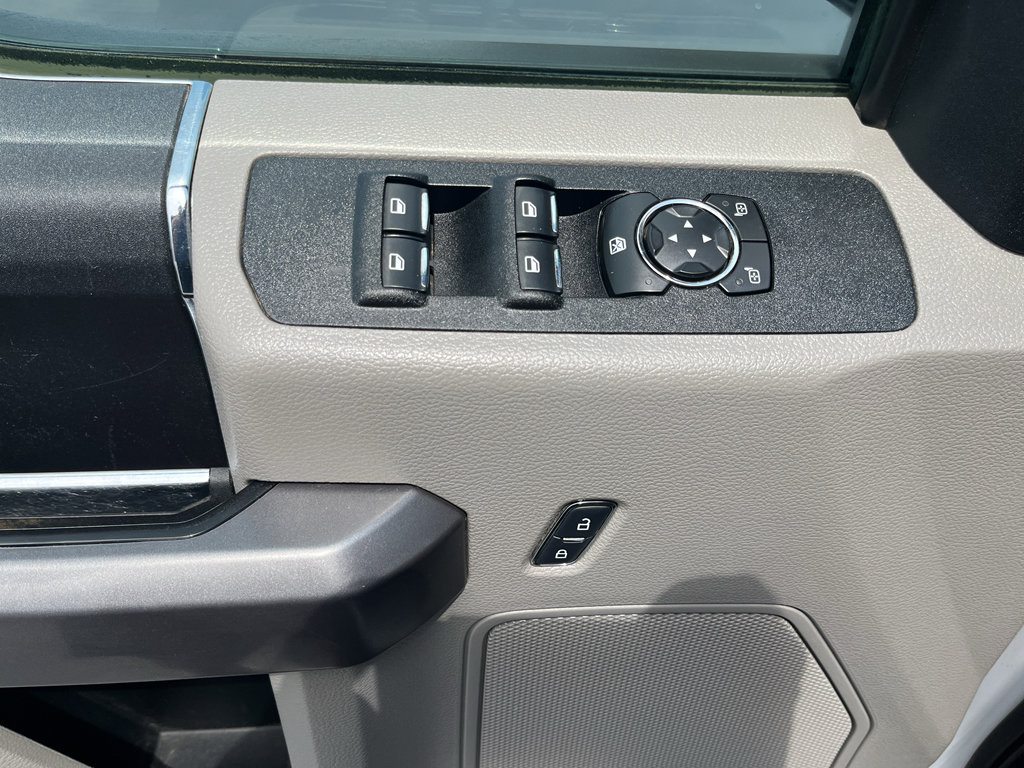 Used 2019 Ford F250 XLT AWD/4WD image 12