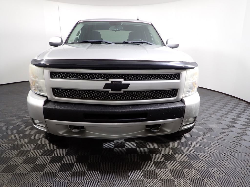 Used 2011 Chevrolet Silverado 1500 LT w/ All-Star Edition image 3