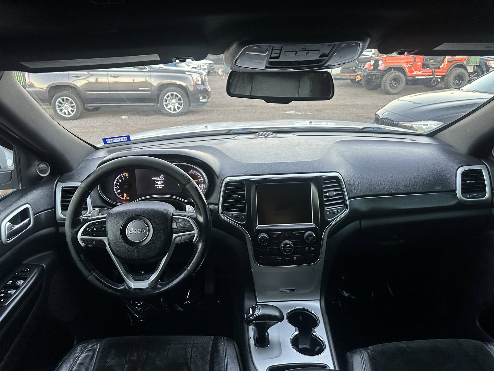 Used 2015 Jeep Grand Cherokee Altitude AWD/4WD image 11