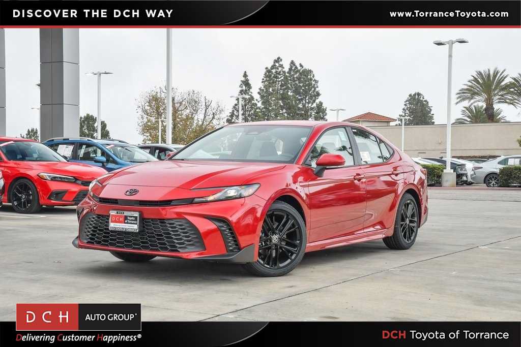 New 2025 Toyota Camry SE FWD video 1