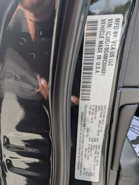 Used 2021 Jeep Grand Cherokee Limited w/ Premium Lighting Group image 26