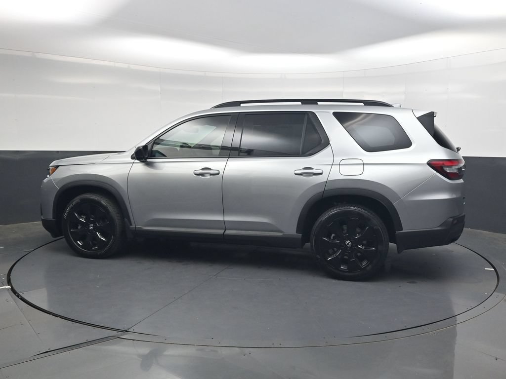 New 2026 Honda Pilot Black Edition image 7