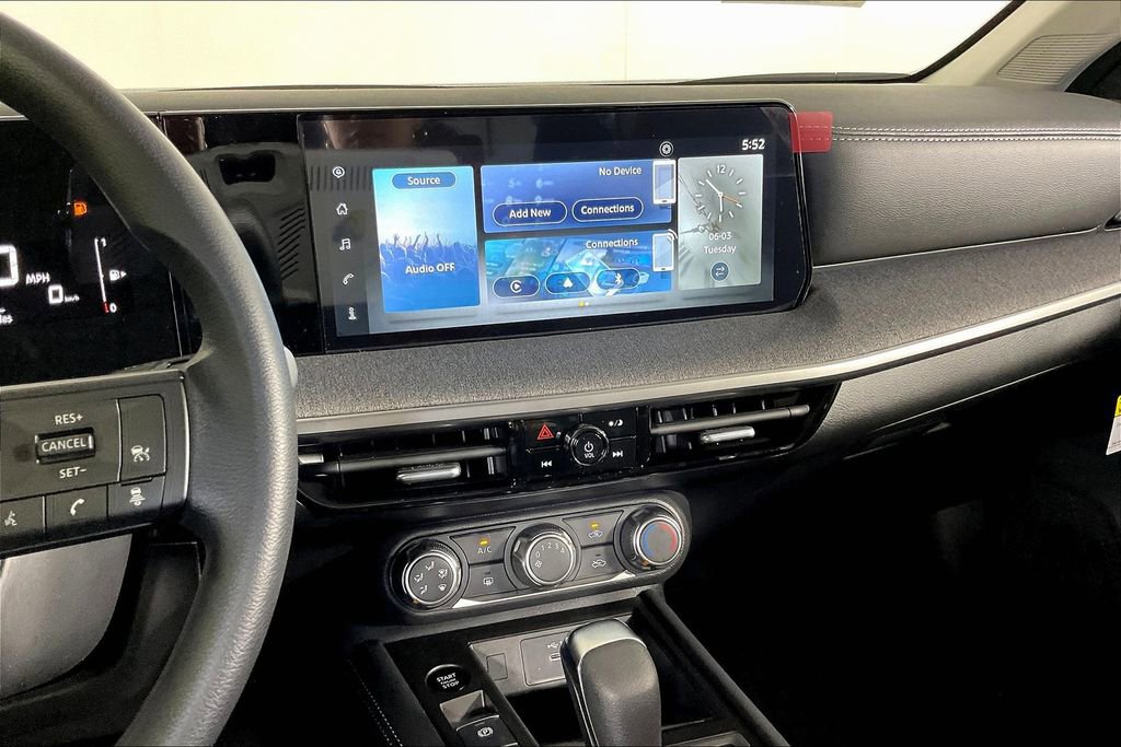 New 2025 Nissan Kicks SV w/ SV Premium Package image 11