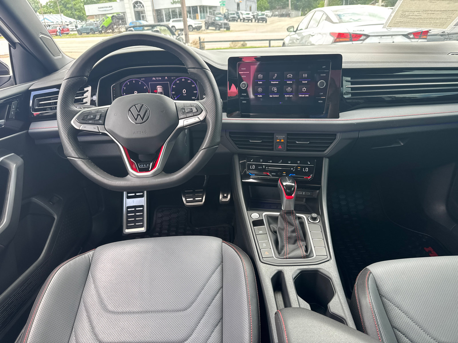 Used 2026 Volkswagen Jetta GLI Autobahn FWD image 7