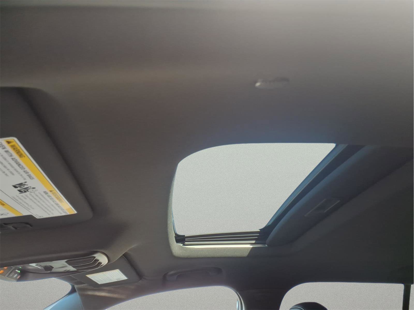 New 2026 Chevrolet Trax RS w/ Sunroof Package image 15