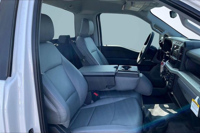 Used 2024 Ford F450 XL w/ XL Chrome Package image 8